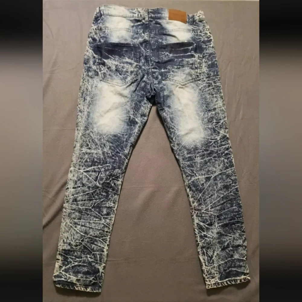 Arketype Size 40x32 Blue Acid Wash